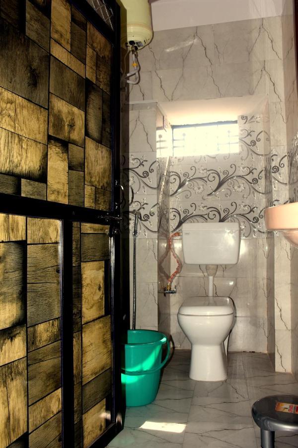 The New Lake Front Bed & Breakfast Udaipur Luaran gambar