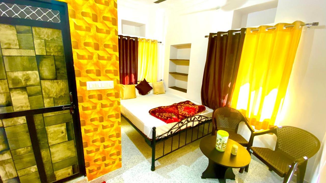 The New Lake Front Bed & Breakfast Udaipur Luaran gambar