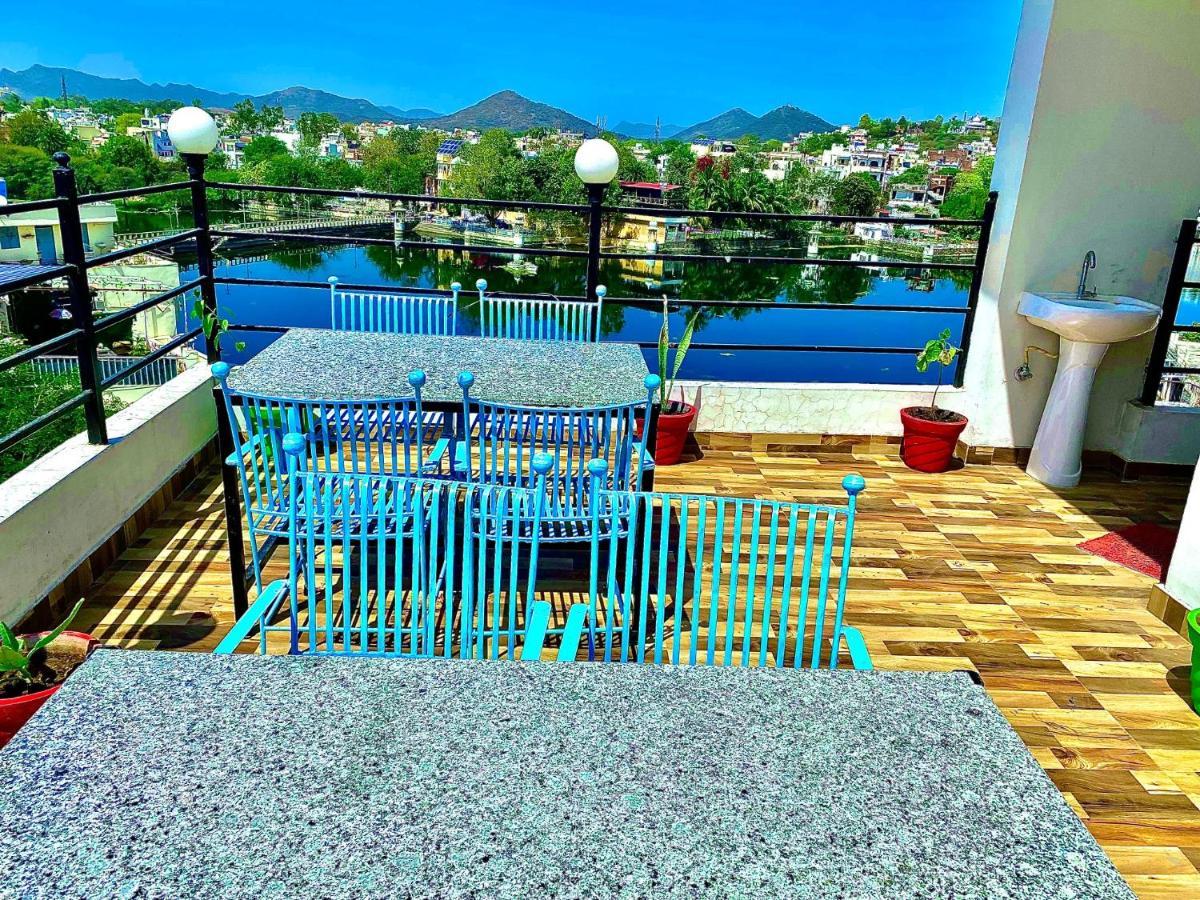 The New Lake Front Bed & Breakfast Udaipur Luaran gambar