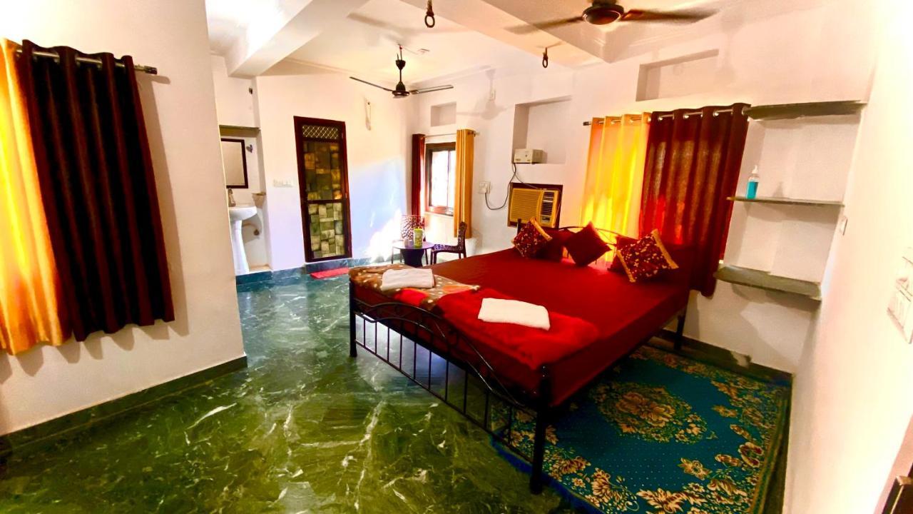 The New Lake Front Bed & Breakfast Udaipur Luaran gambar